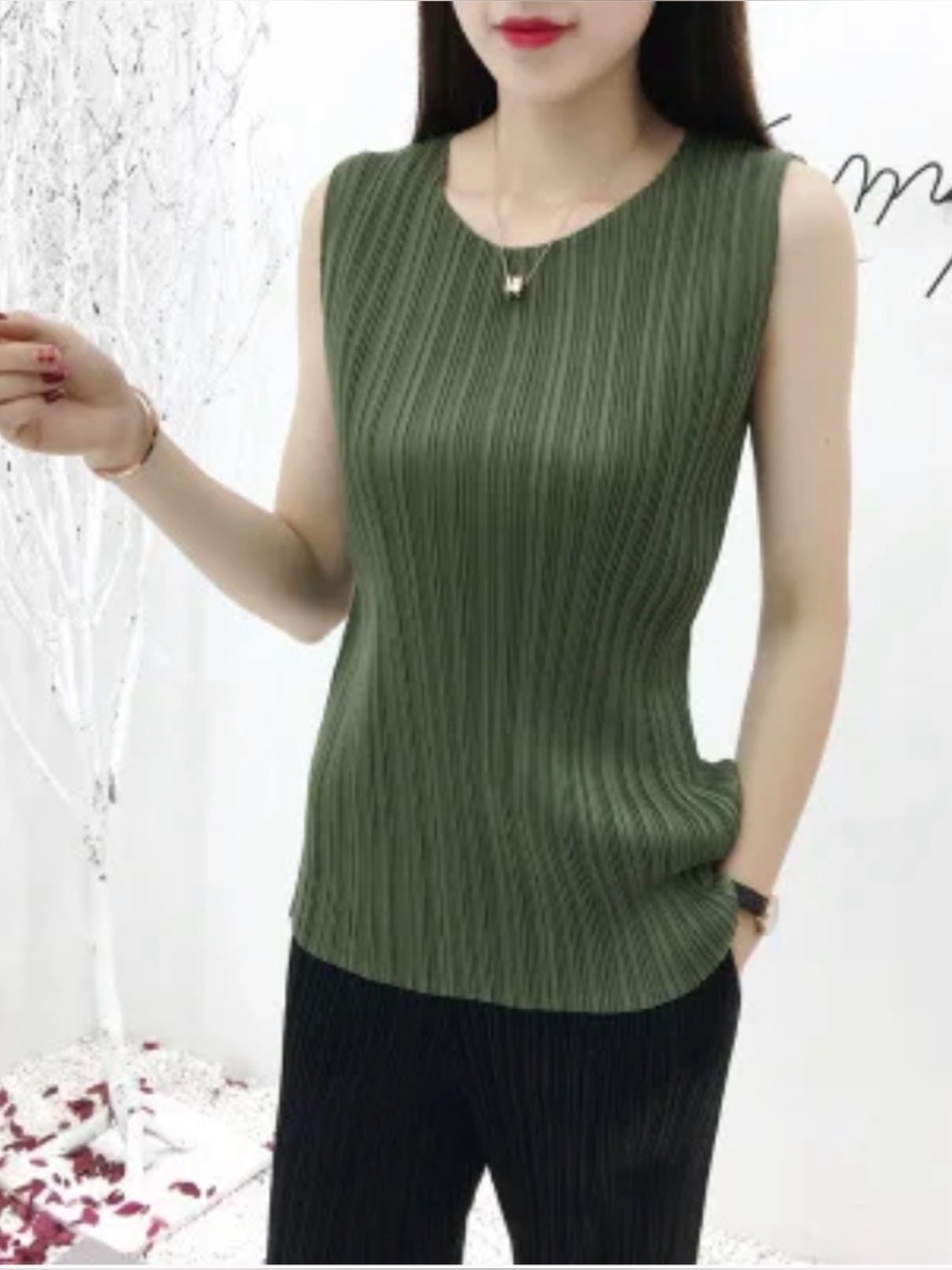 Pleated Tank
